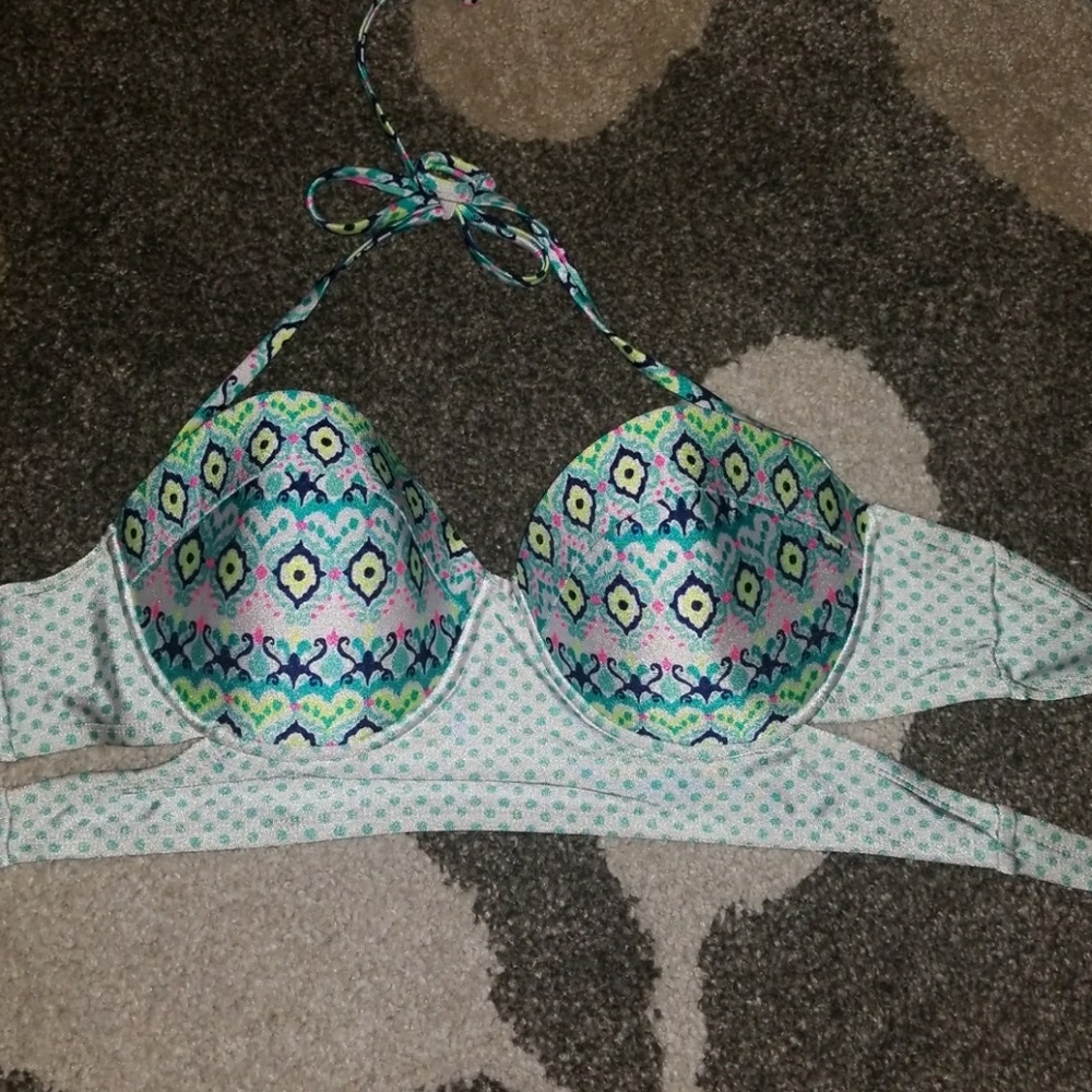 NWOT swim top